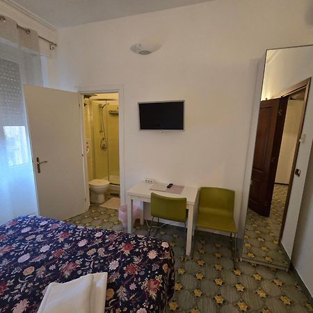 Appartamento Esquilino Di Yan Roma Exterior foto