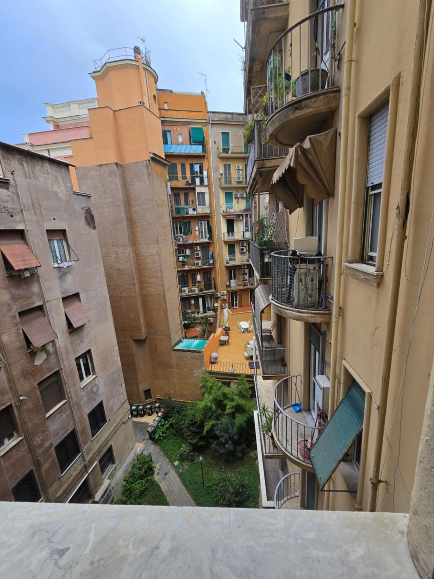 Appartamento Esquilino Di Yan Roma Exterior foto